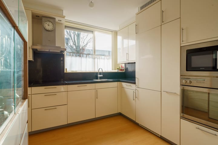 Photo 14 of Frans Duwaerstraat 33