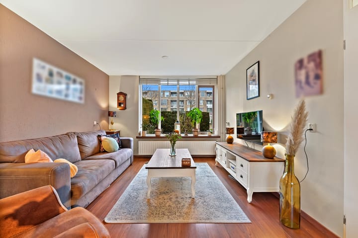 Photo 6 of Lippe-Biesterfeldweg 4