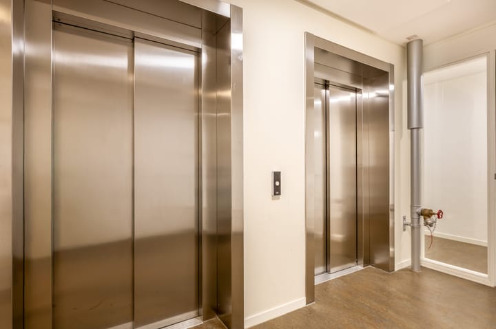 Photo 14 of Torenallee 69-061