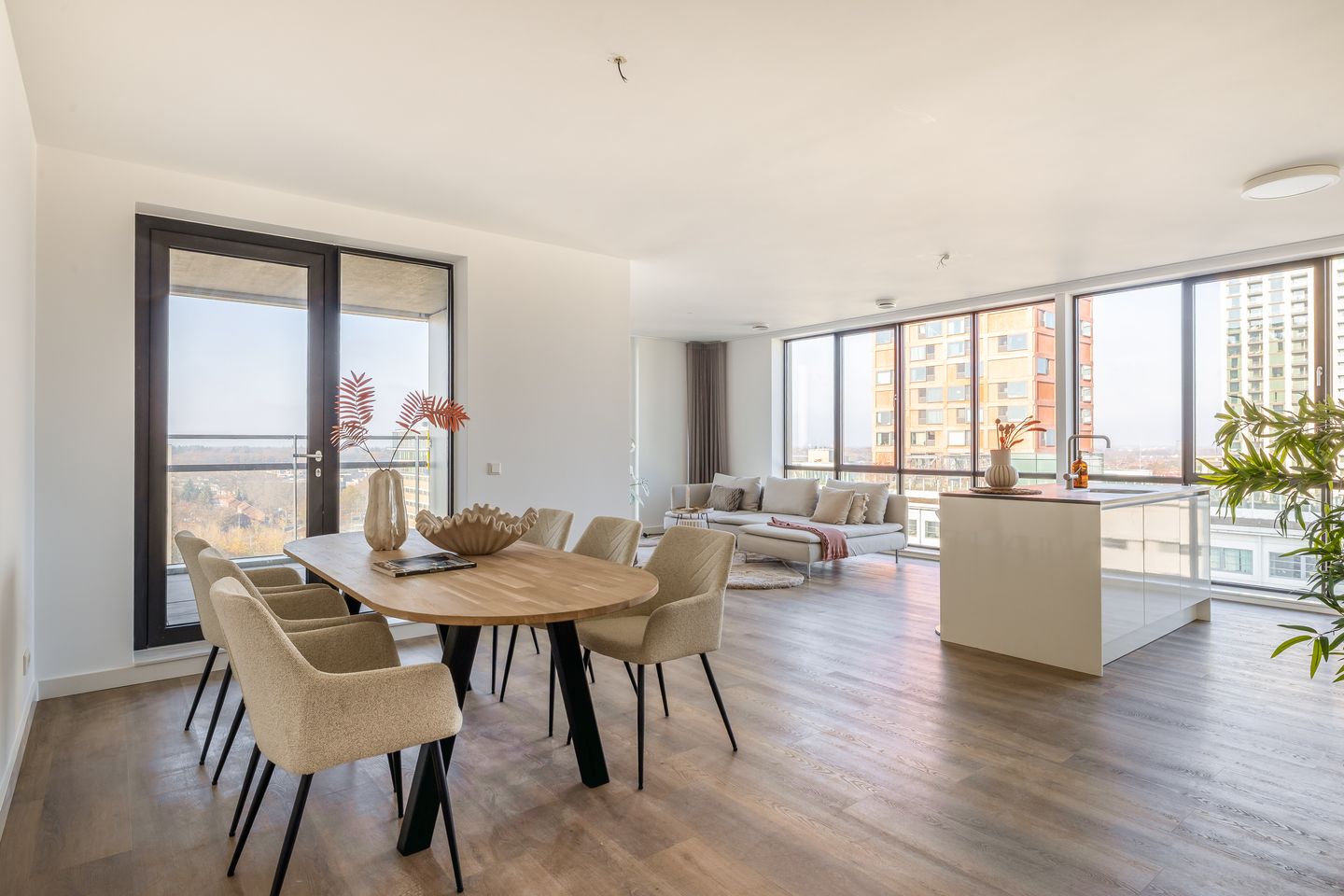 Photo 20 of Torenallee 69-061