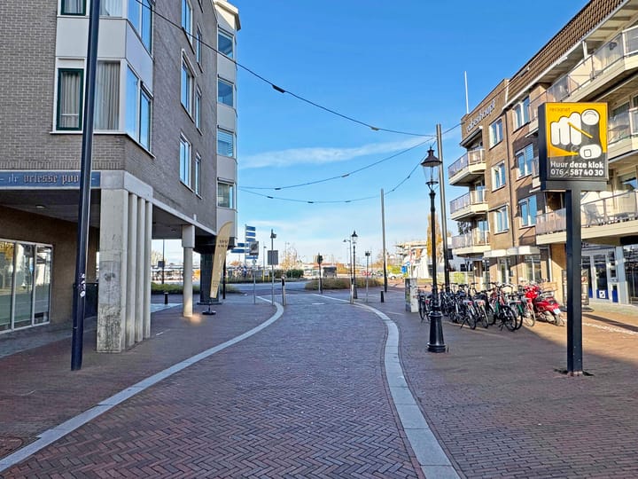 Photo 5 of Stationsplein 9