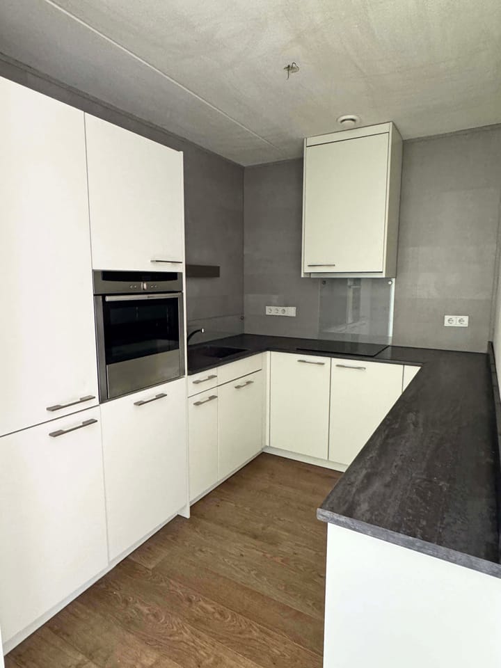 Photo 22 of Stationsplein 9