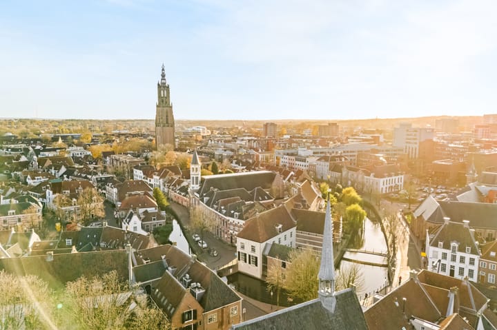 Photo 29 of Lieve Vrouwestraat 31