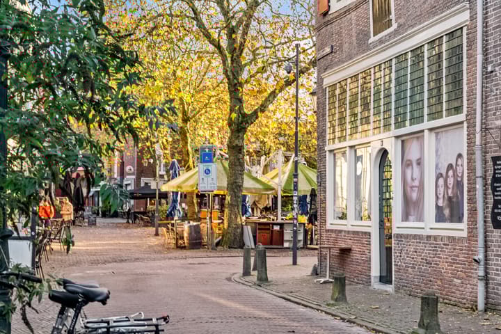 Photo 33 of Lieve Vrouwestraat 31