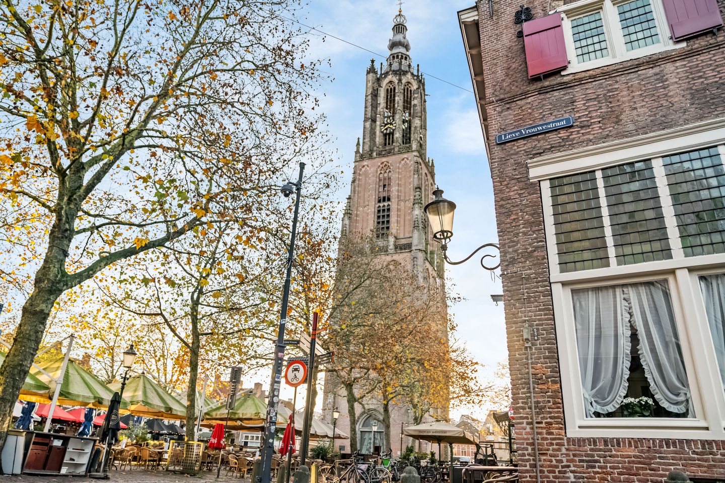 Foto 35 van Lieve Vrouwestraat 31