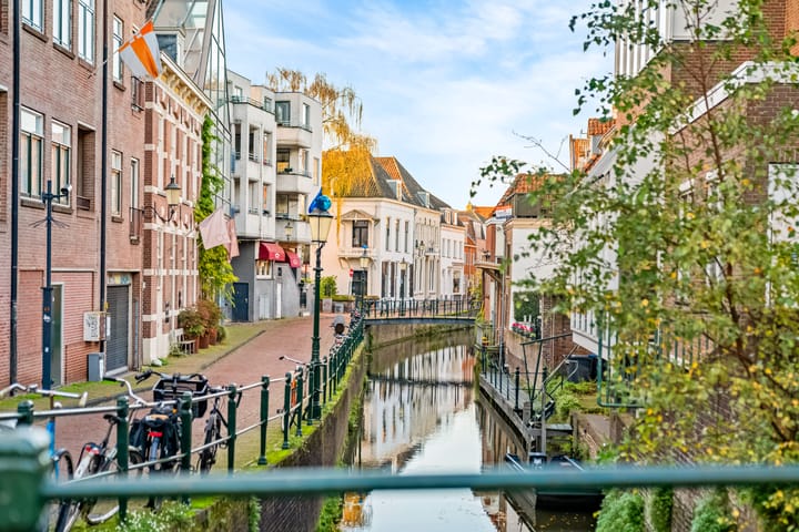 Photo 39 of Lieve Vrouwestraat 31