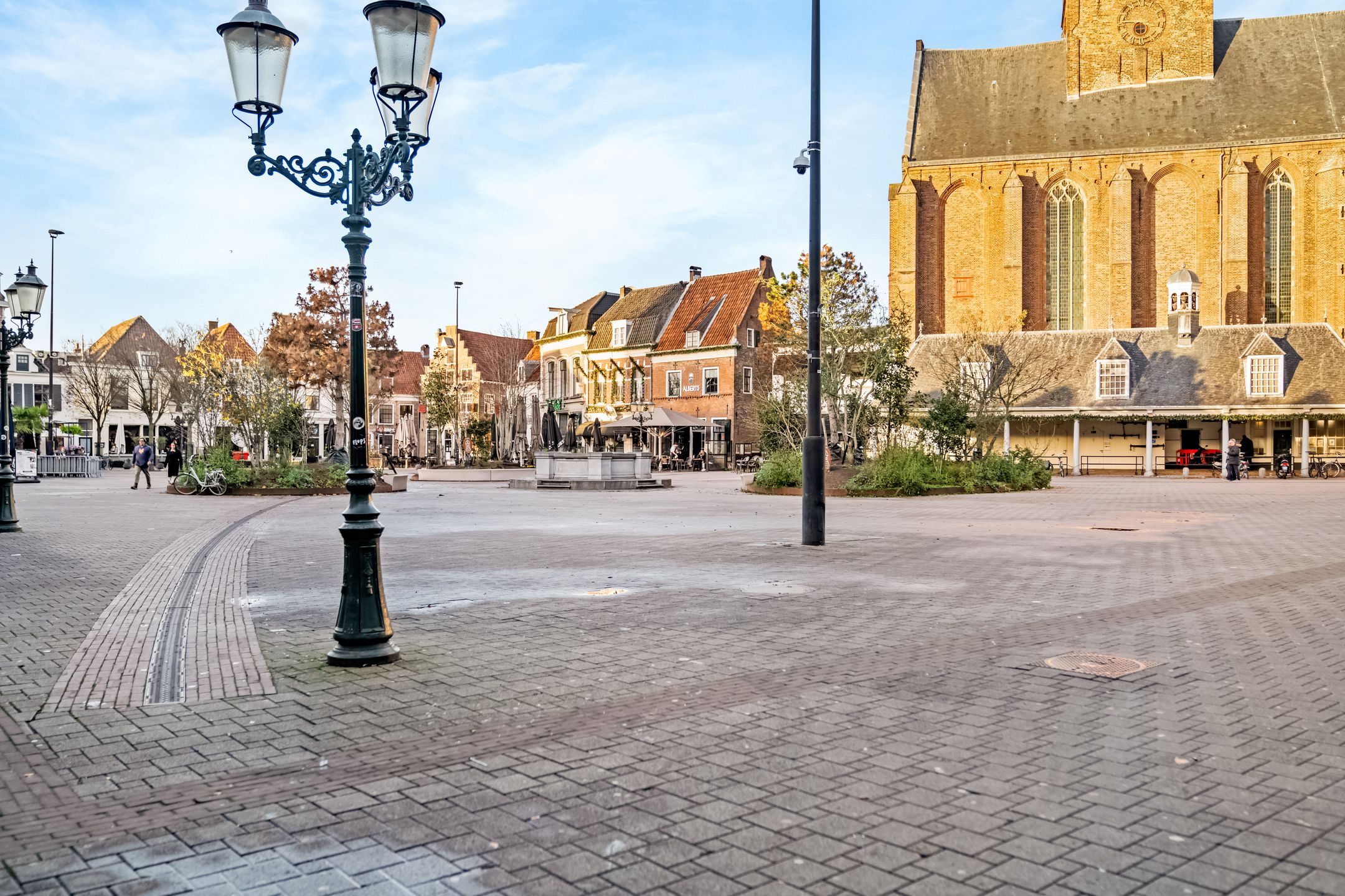 Foto 42 van Lieve Vrouwestraat 31