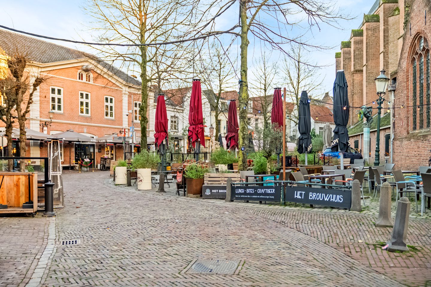 Foto 44 van Lieve Vrouwestraat 31