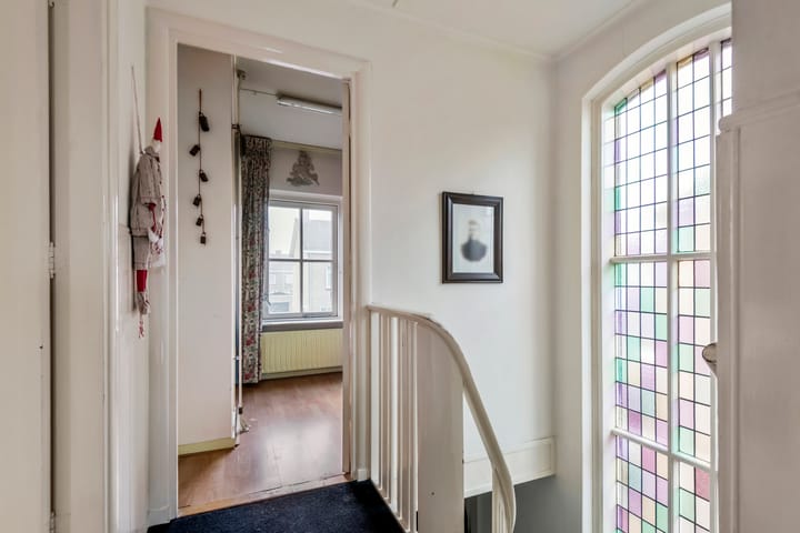 Photo 40 of Mr. Tydemanstraat 12