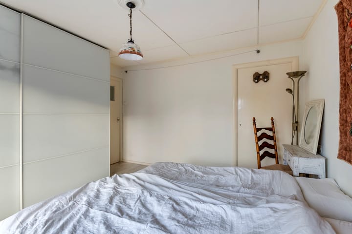 Photo 42 of Mr. Tydemanstraat 12