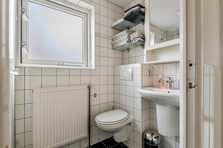 Photo 45 of Mr. Tydemanstraat 12