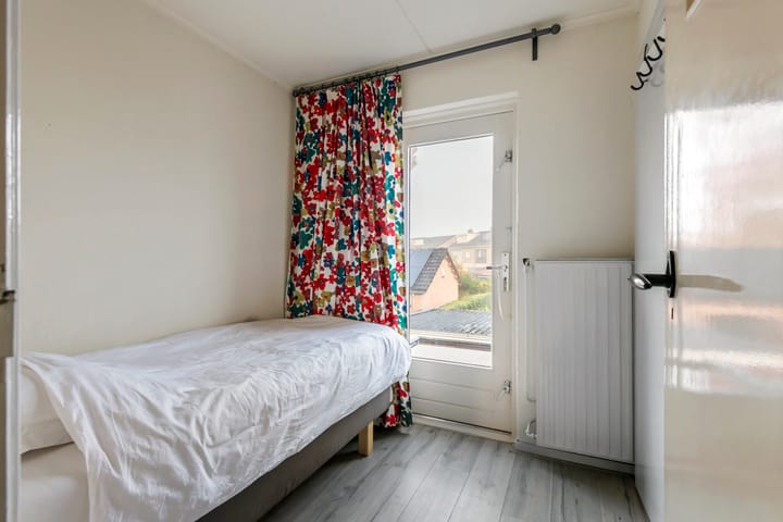 Photo 47 of Mr. Tydemanstraat 12