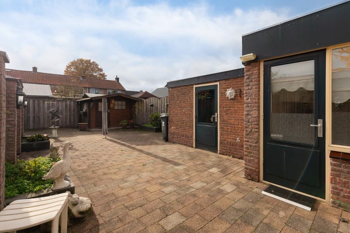 Photo 4 of Eikenlaan 13