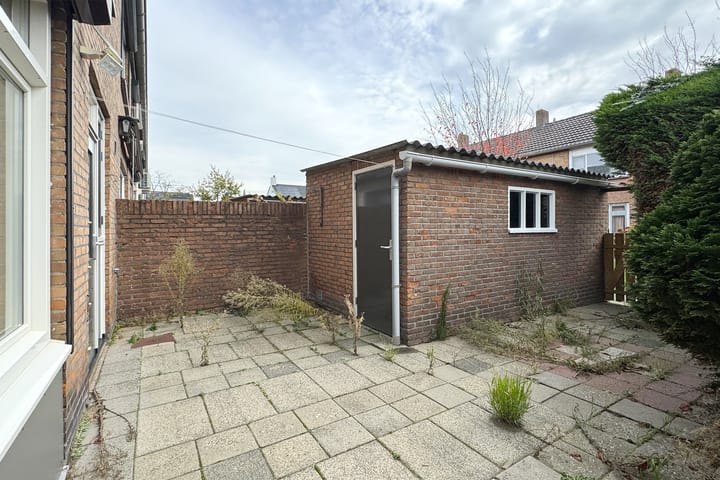 Photo 5 of Pieter de Hooghstraat 17