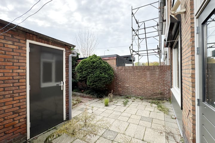 Photo 37 of Pieter de Hooghstraat 17