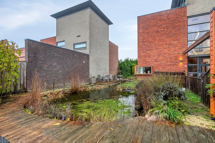 Photo 42 of Jol 33 43