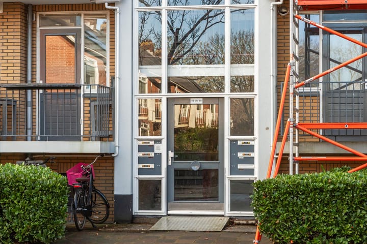 Photo 3 of Valeriusstraat 182