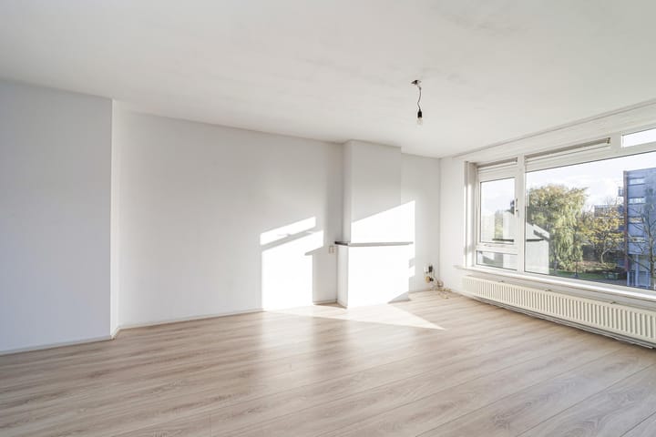 Photo 8 of Valeriusstraat 182