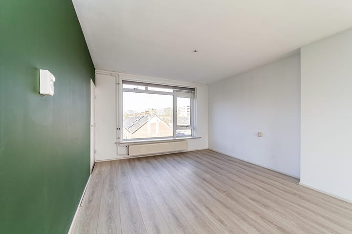 Photo 12 of Valeriusstraat 182