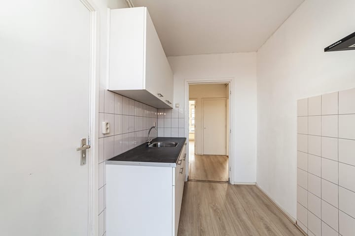 Photo 15 of Valeriusstraat 182