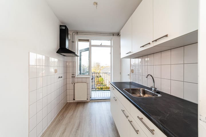 Photo 16 of Valeriusstraat 182