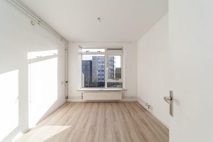 Photo 19 of Valeriusstraat 182