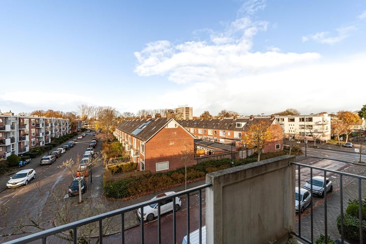 Photo 24 of Valeriusstraat 182