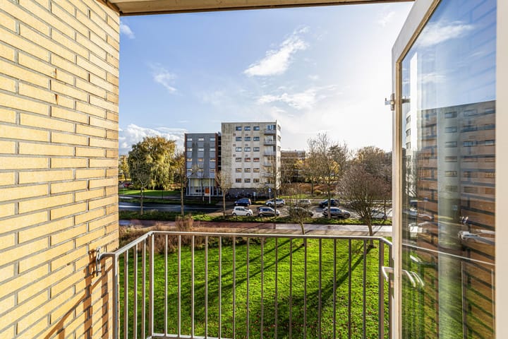 Photo 25 of Valeriusstraat 182