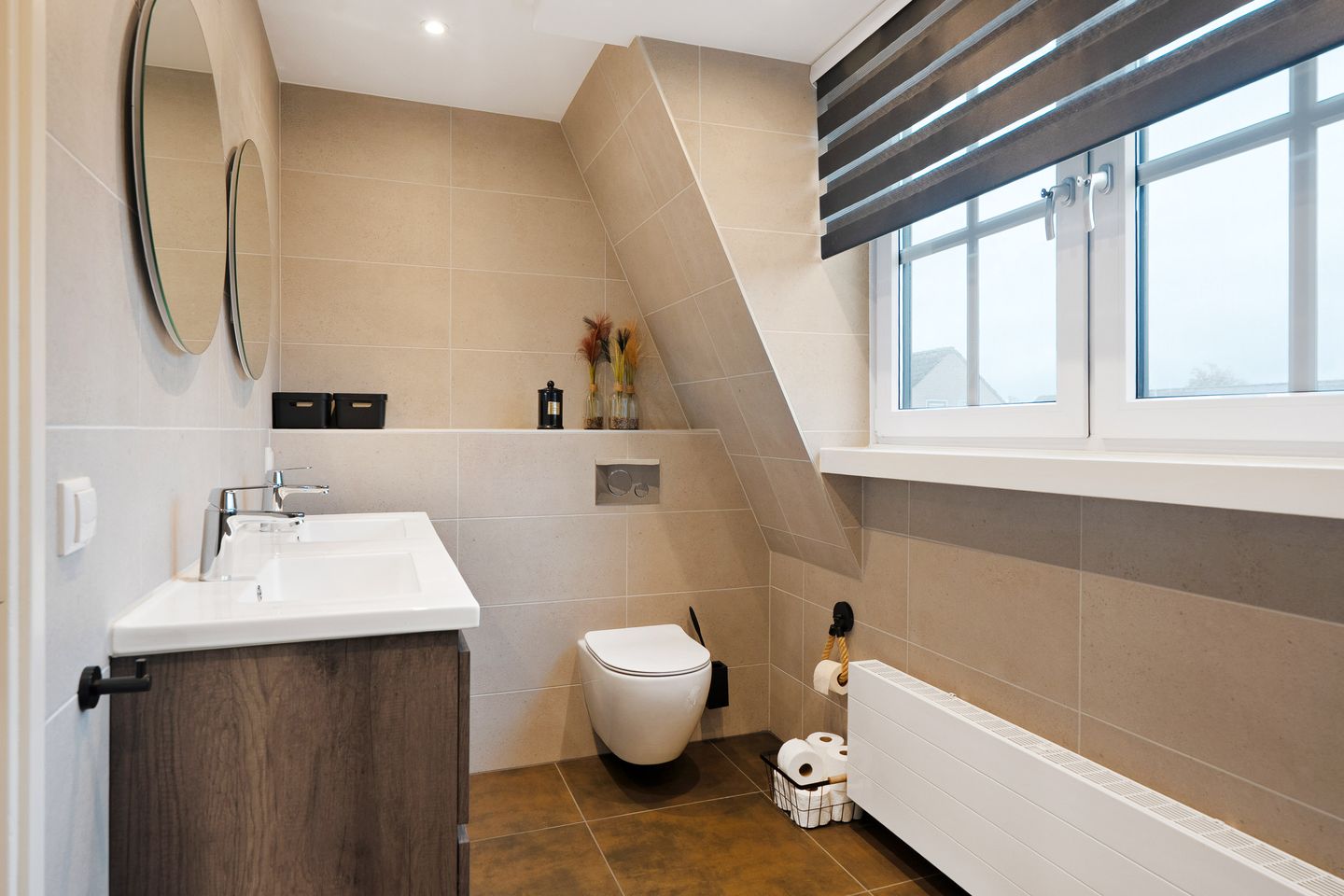 Foto 35 van Polle 44