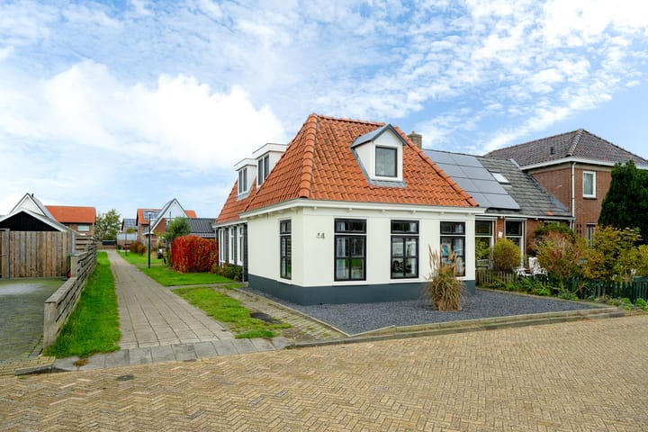 Foto 39 van Polle 44