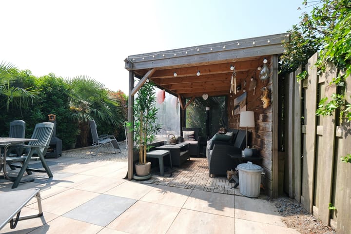 Photo 26 of Witte de Withstraat 27