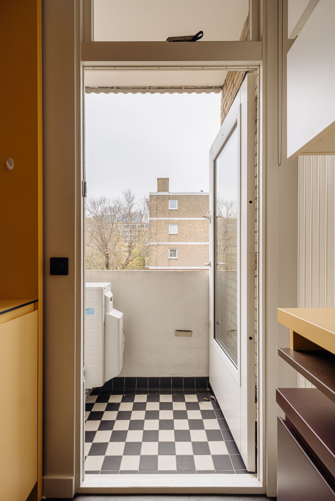 Photo 14 of Frieslandstraat 75