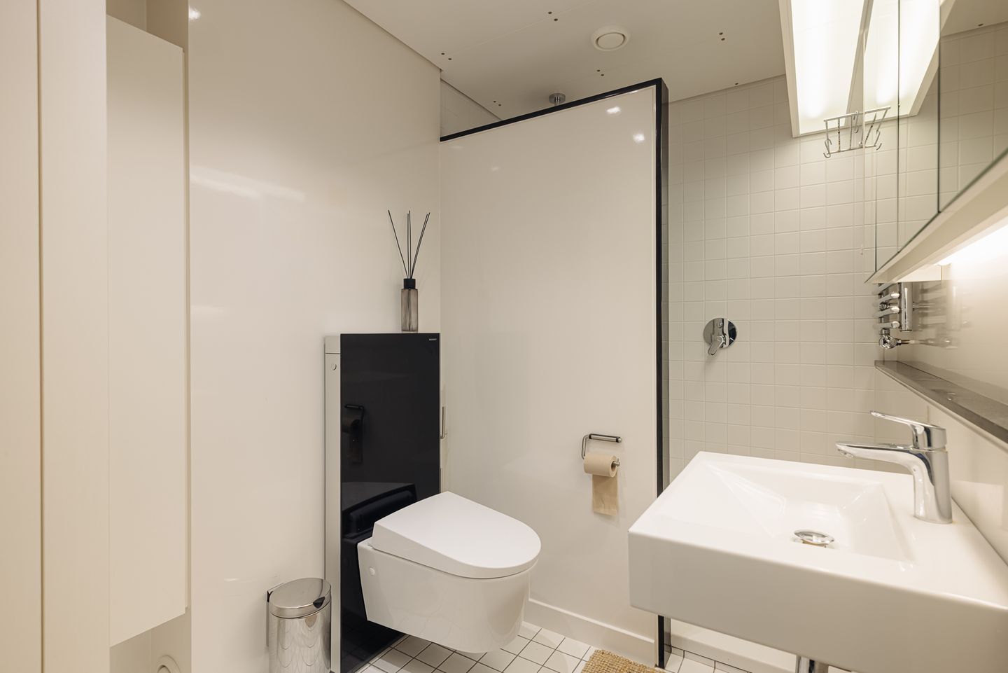 Photo 19 of Frieslandstraat 75