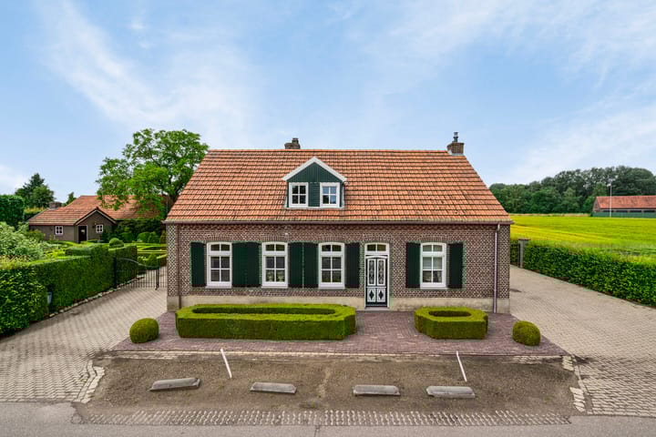 Tungeler Dorpsstraat 8