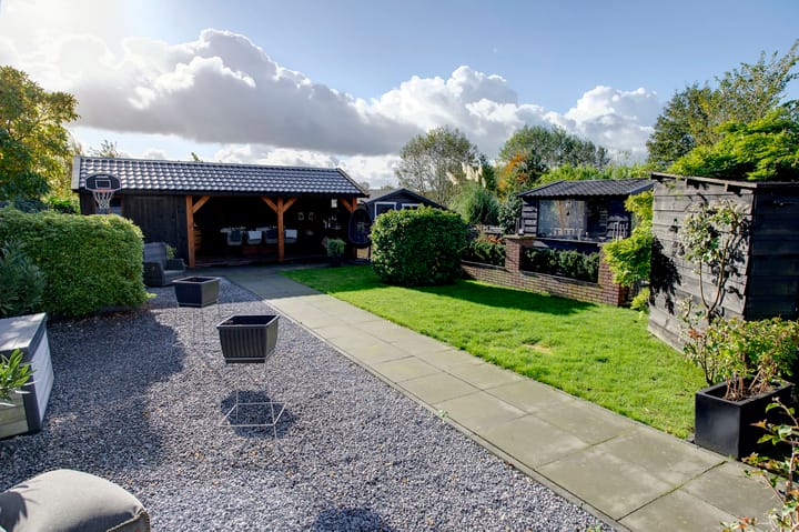 Photo 16 of Middenstraat 70