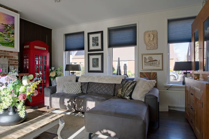 Photo 25 of Middenstraat 70