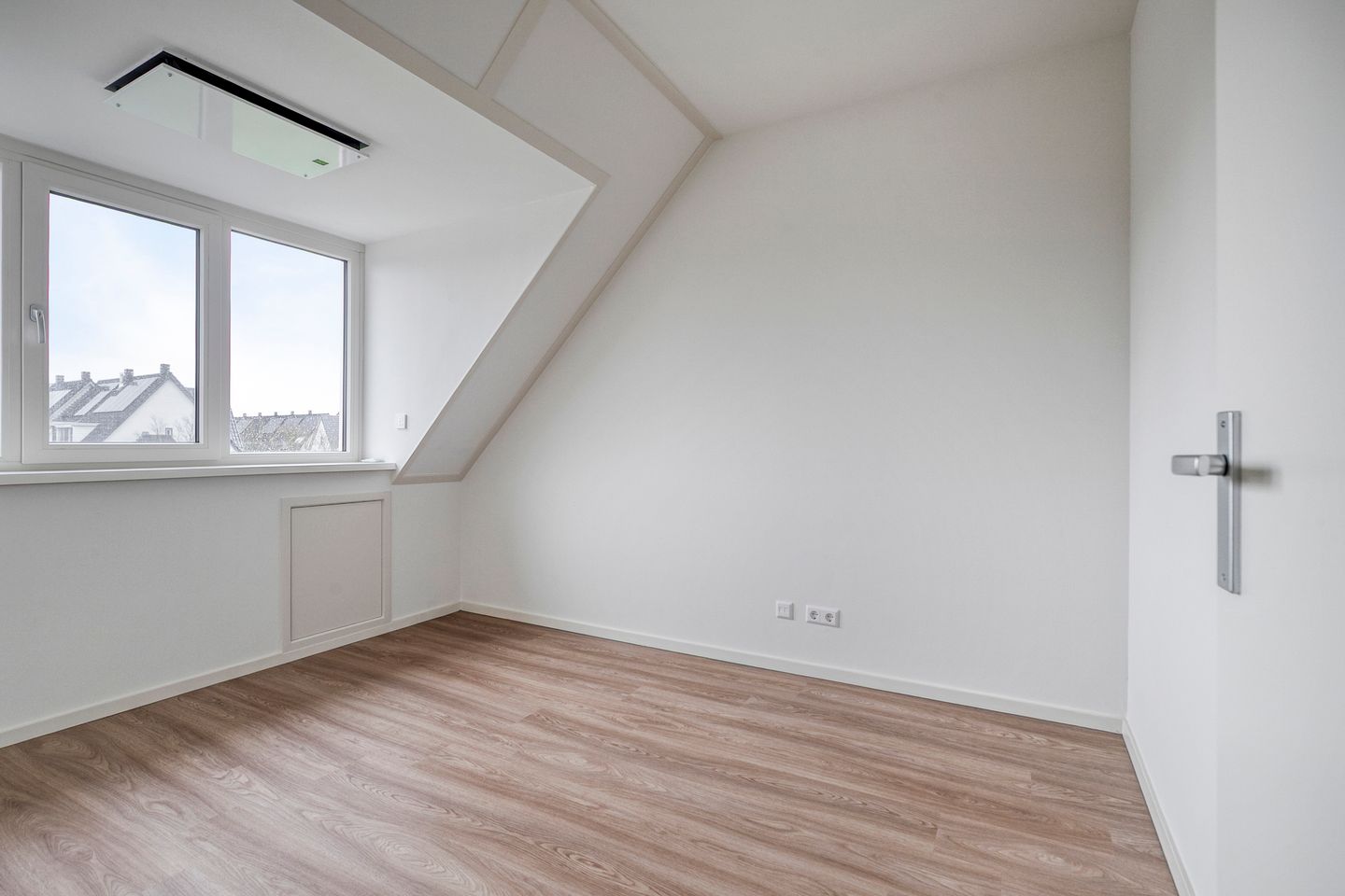 Photo 25 of Weldam 1