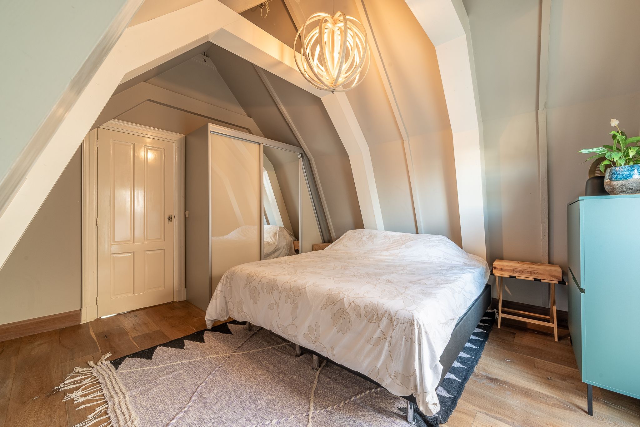 Foto 21 van Frederiksstraat 37-3