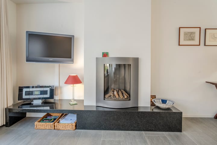 Photo 8 of Ridderspoor 11