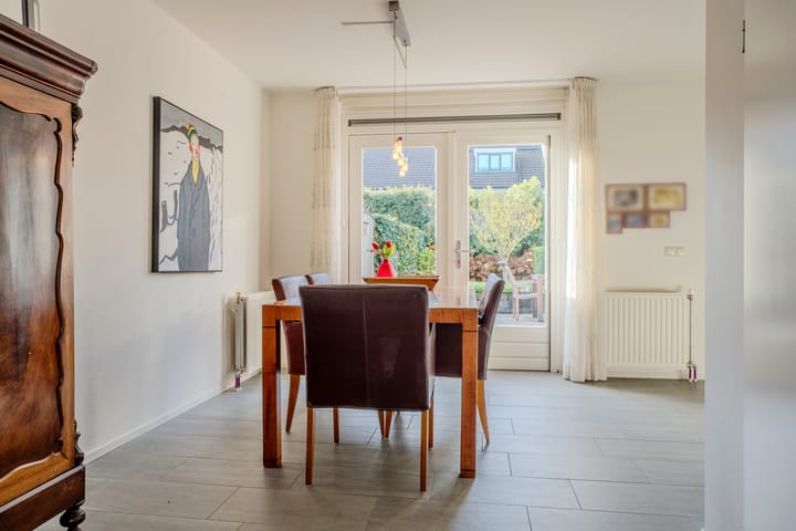 Photo 9 of Ridderspoor 11