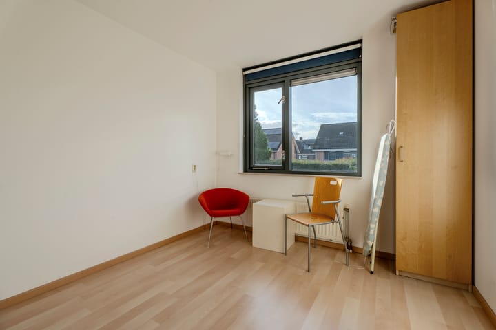 Photo 16 of Ridderspoor 11