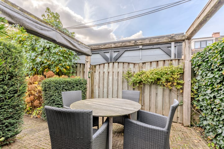 Photo 24 of Ridderspoor 11