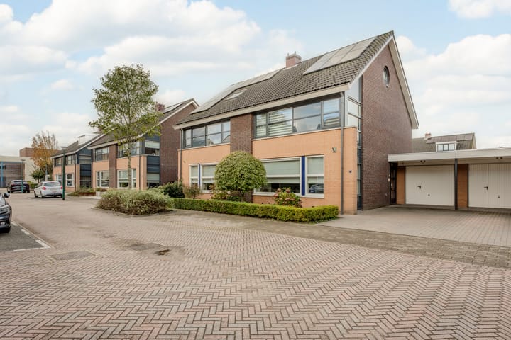 Photo 26 of Ridderspoor 11