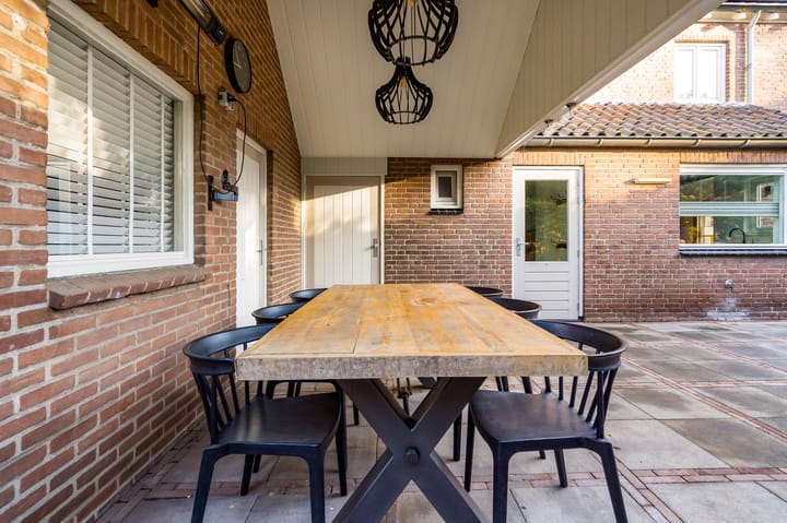 Photo 44 of Pastoor van der Kampstraat 1