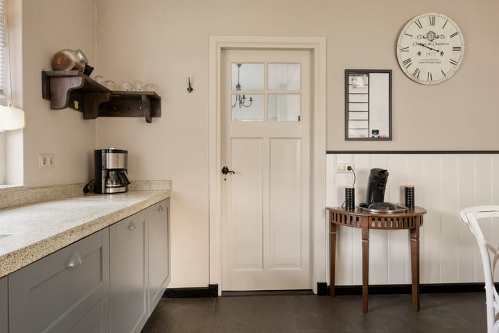 Foto 27 van Houtse Parallelweg 115