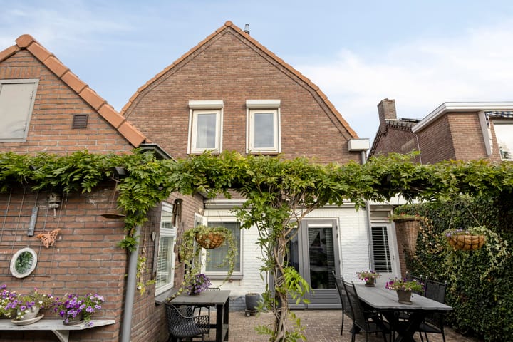 Foto 51 van Houtse Parallelweg 115