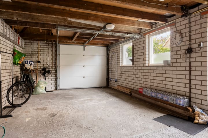 Foto 52 van Houtse Parallelweg 115