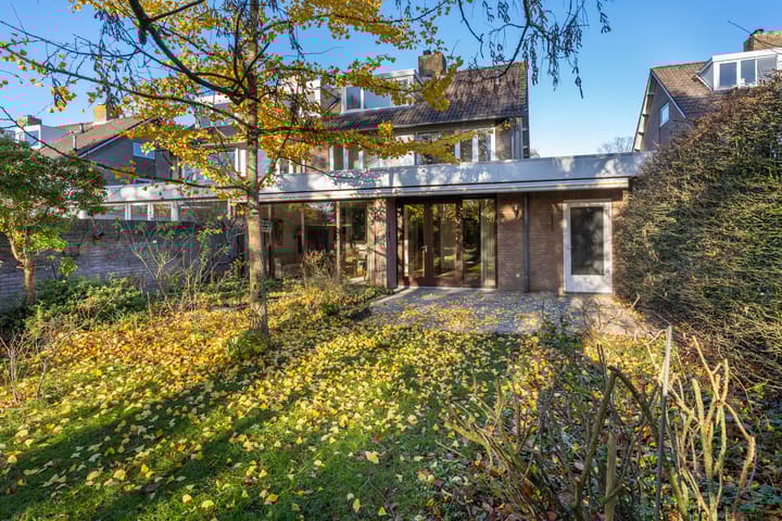 Foto 28 van Rozemarijnlaan 11