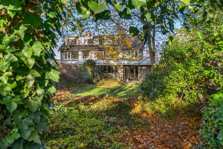 Foto 30 van Rozemarijnlaan 11