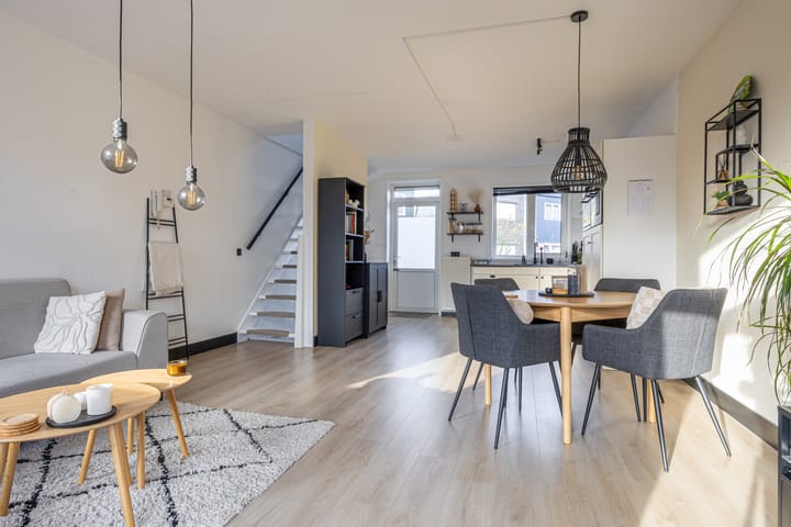 Foto 8 van Willem Barendszstraat 15-A